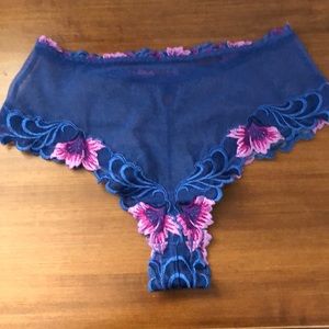 Lise Charmel Panty France Couture Embroidery.